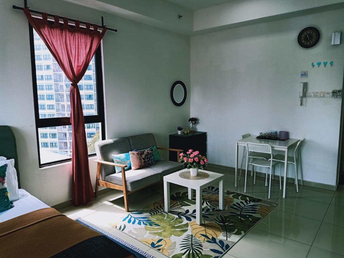 D'Gunduls Homestay Studio By Dgh I-City Shah Alam Zewnętrze zdjęcie