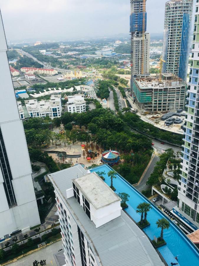 D'Gunduls Homestay Studio By Dgh I-City Shah Alam Zewnętrze zdjęcie
